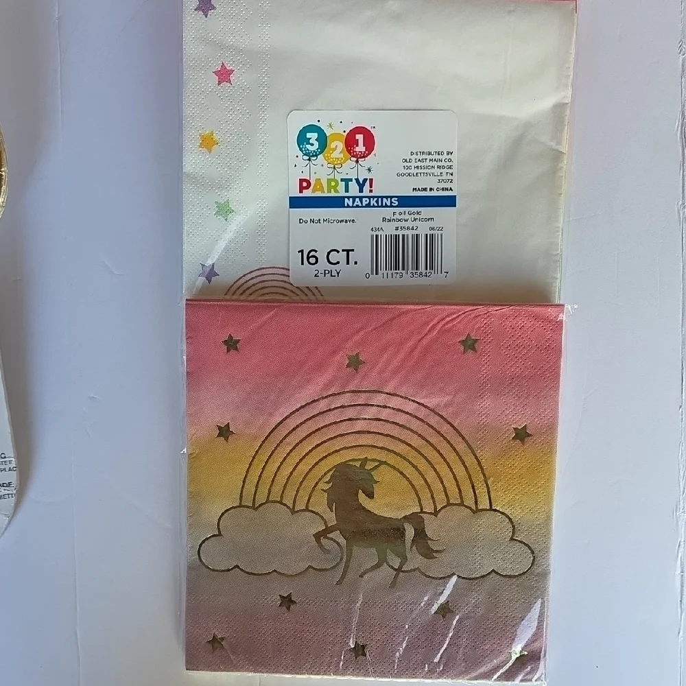 Party Rainbow Unicorn Paper Plates & Napkins Set